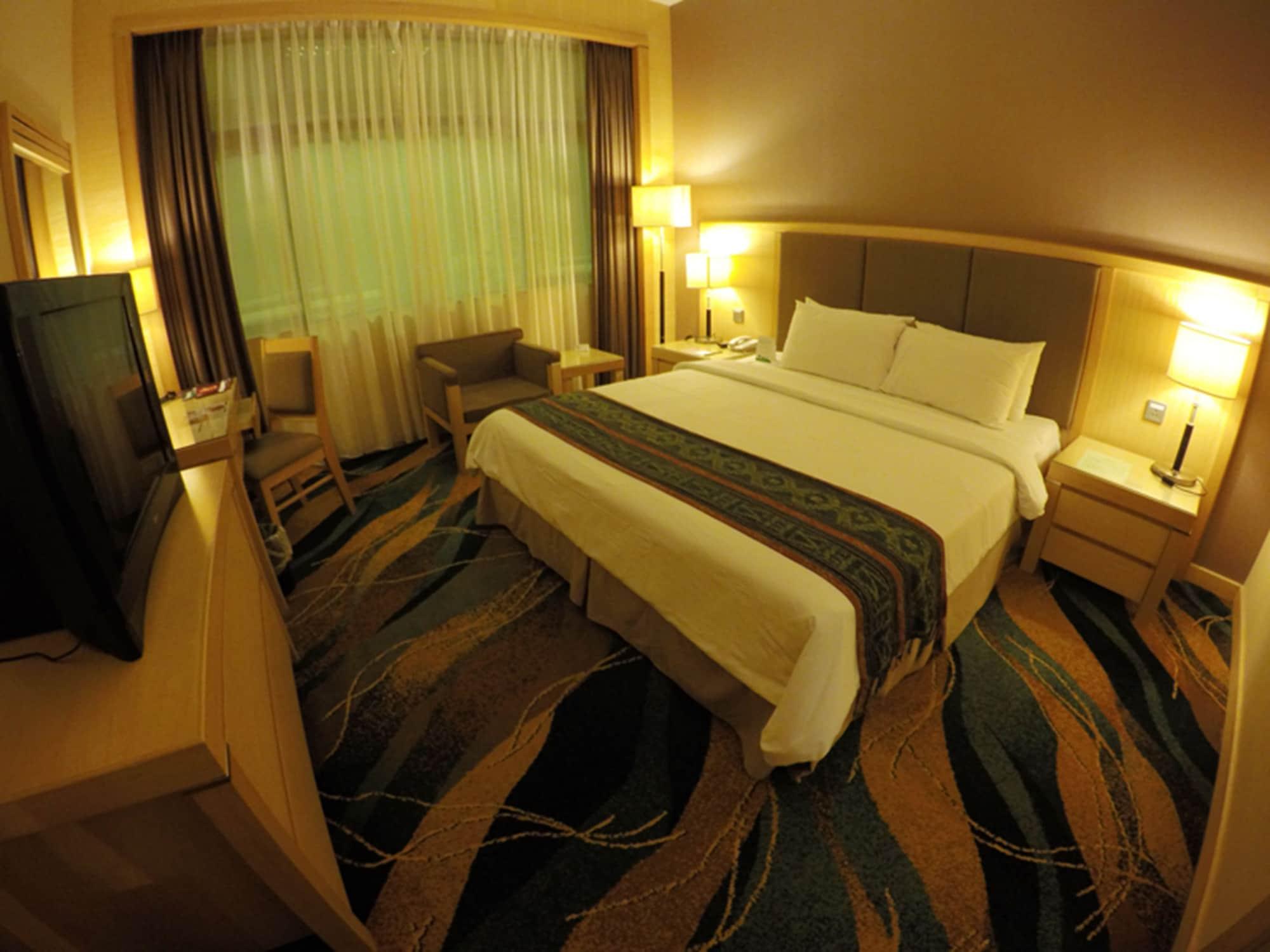 Imperial Palace Hotel Miri Extérieur photo