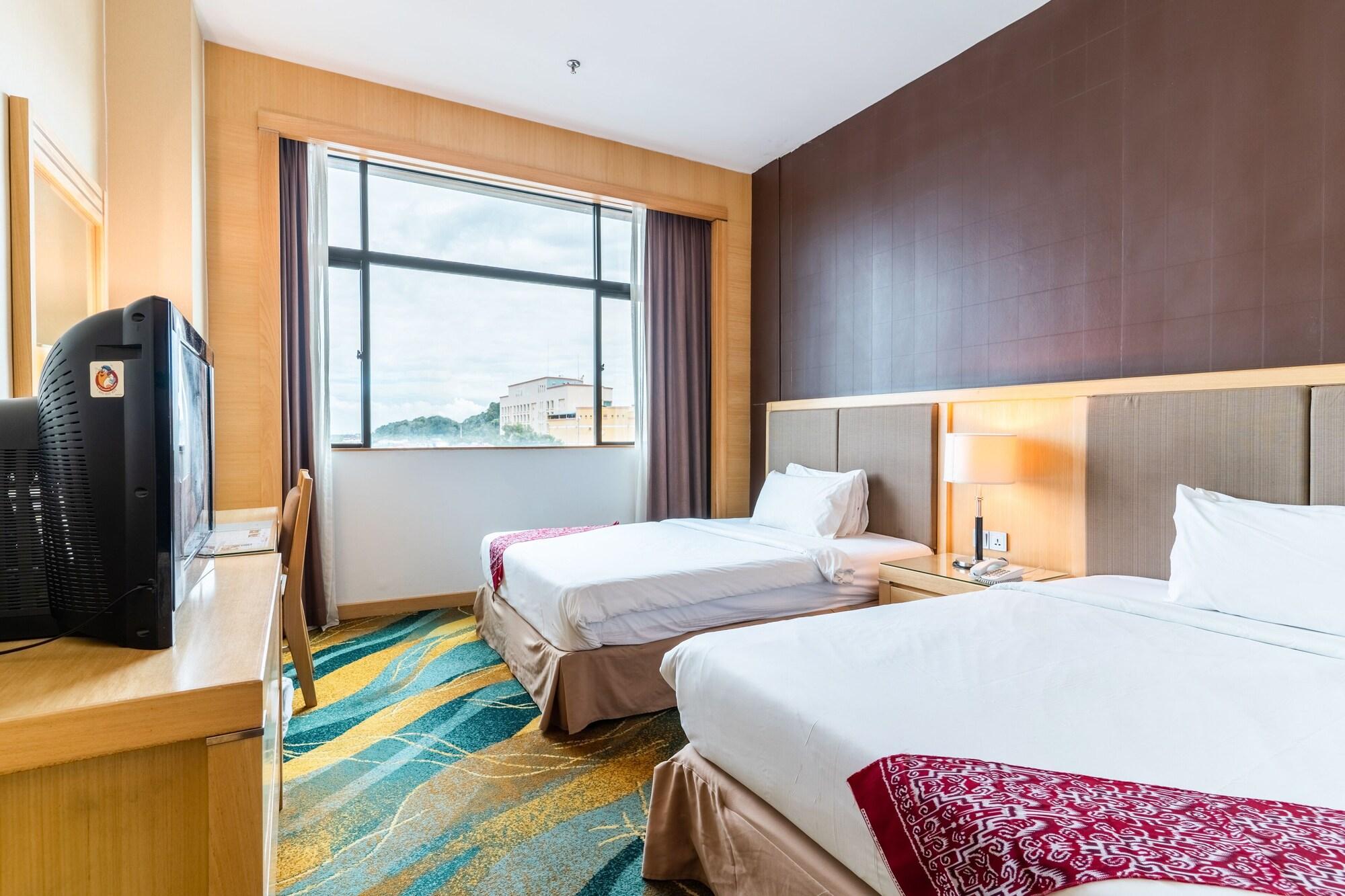 Imperial Palace Hotel Miri Extérieur photo
