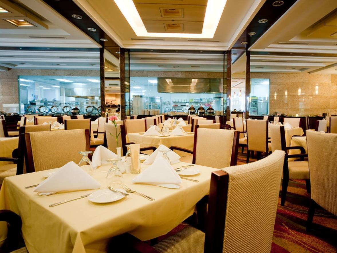 Imperial Palace Hotel Miri Extérieur photo