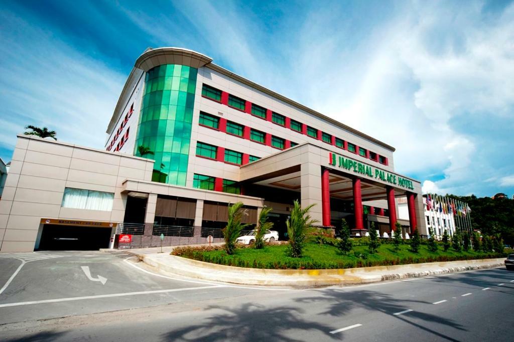 Imperial Palace Hotel Miri Extérieur photo