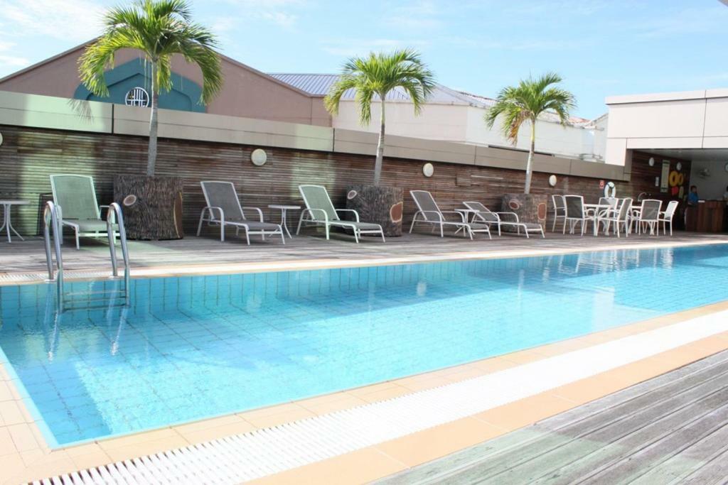 Imperial Palace Hotel Miri Extérieur photo